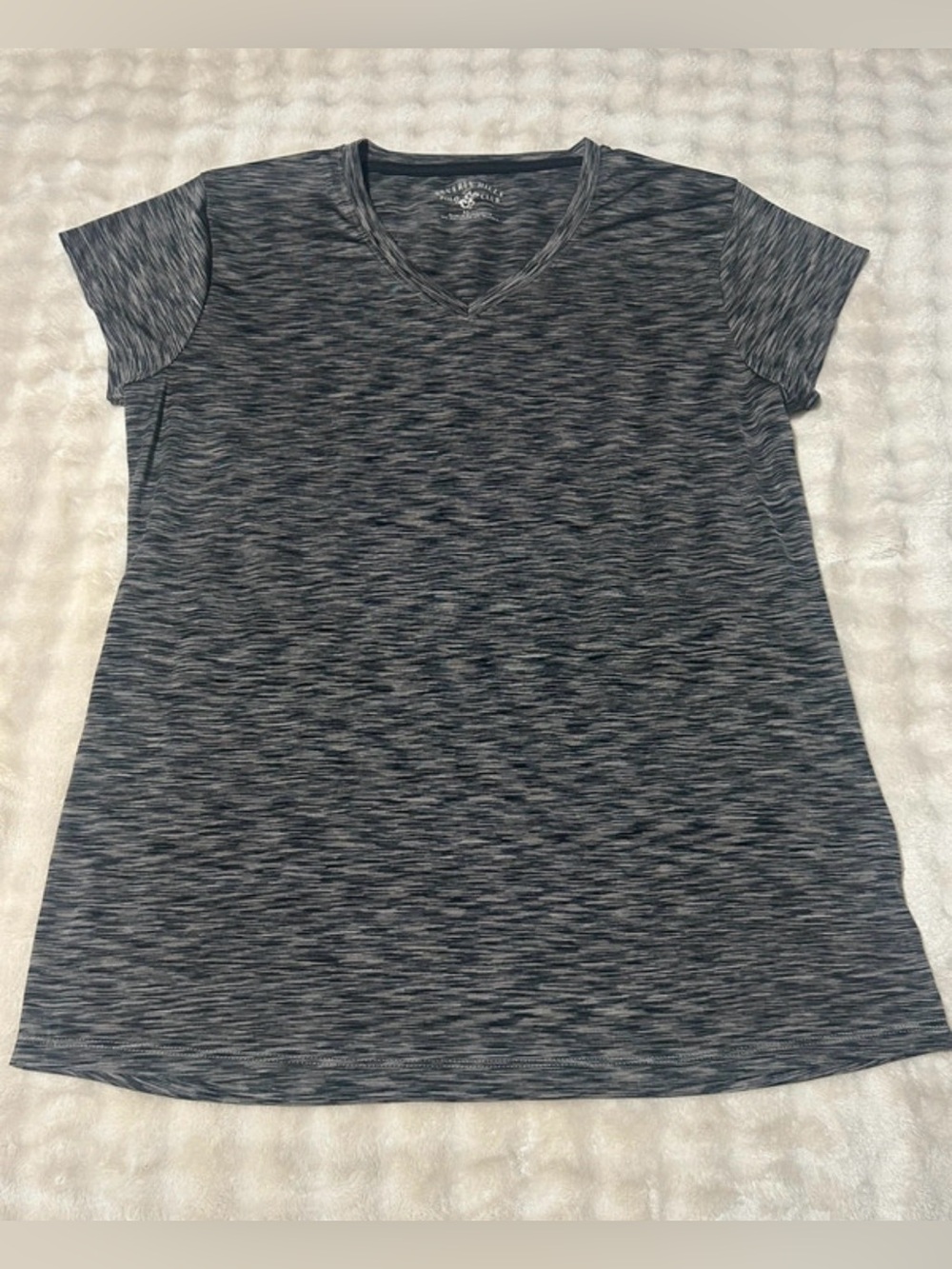 Beverly Hills Polo Club Women's Heathered Black V‑Neck Short Sleeve Tee